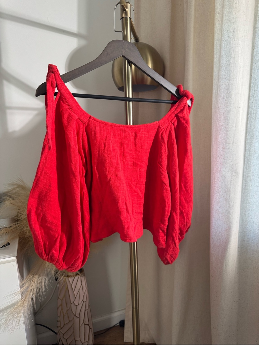 NWOT Billabong High Demands Cold Shoulder Top Rad Red | Medium